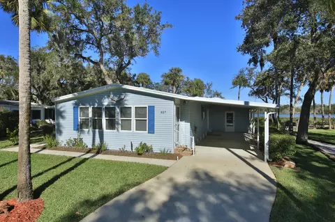 327 Schooner Ave, Edgewater, FL 32141 photo 1