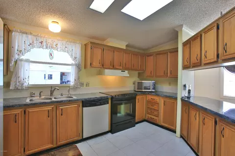 327 Schooner Ave, Edgewater, FL 32141 photo 15