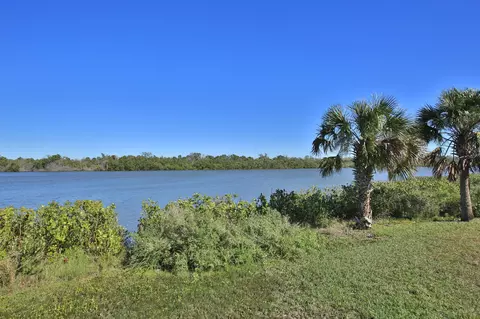 327 Schooner Ave, Edgewater, FL 32141 photo 7
