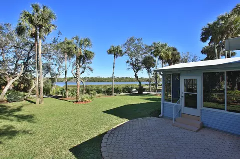 327 Schooner Ave, Edgewater, FL 32141 photo 3