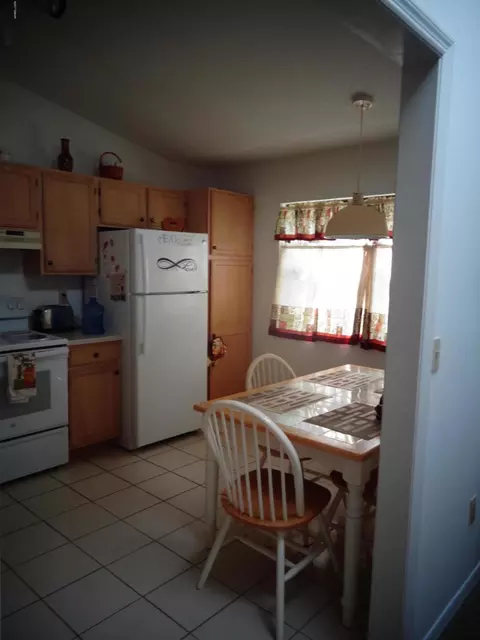 4 Aston Cir, Ormond Beach, FL 32174 photo 5
