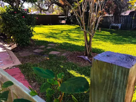 1858 Juniper Dr, Edgewater, FL 32141 photo 15
