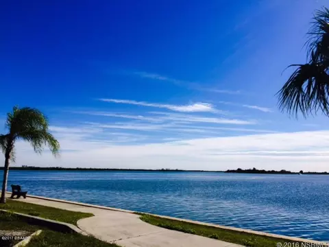 1858 Juniper Dr, Edgewater, FL 32141 photo 19