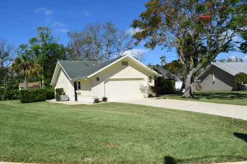 44 Lake Park Cir, Ormond Beach, FL 32174 photo 1