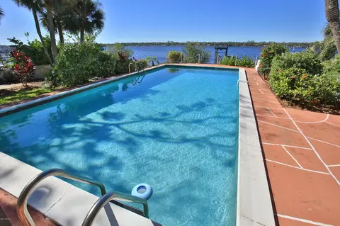 462 Riverside Dr, Ormond Beach, FL 32176 photo 3