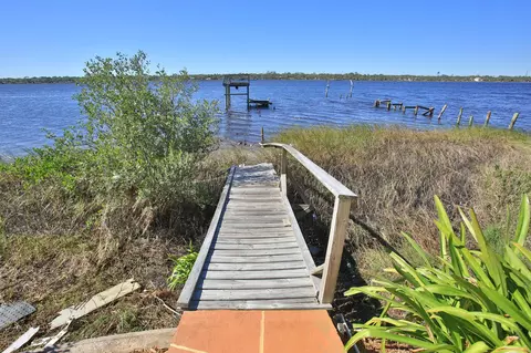 462 Riverside Dr, Ormond Beach, FL 32176 photo 5