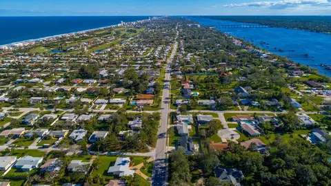 722 N Halifax Dr, Ormond Beach, FL 32176 photo 4