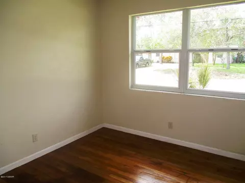 545 S Ridgewood Ave, Ormond Beach, FL 32174 photo 5