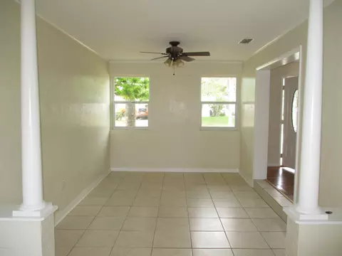 545 S Ridgewood Ave, Ormond Beach, FL 32174 photo 9