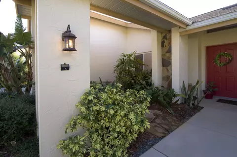 81 Kingsley Pl, Ormond Beach, FL 32174 photo 2
