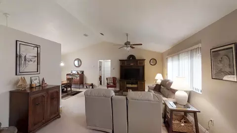 23 Aston Cir, Ormond Beach, FL 32174 photo 3