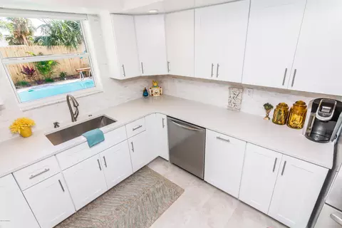 22 Surfside Dr, Ormond Beach, FL 32176 photo 6