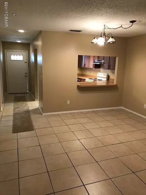2809 India Palm Dr, Edgewater, FL 32141 photo 3