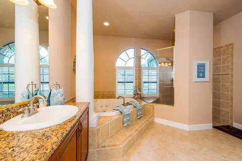 976 Stone Lake Dr, Ormond Beach, FL 32174 photo 16