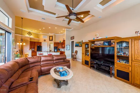 976 Stone Lake Dr, Ormond Beach, FL 32174 photo 4