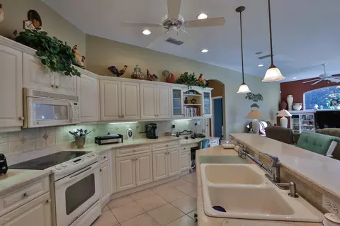 3740 Mayo Cir, Ormond Beach, FL 32174 photo 17