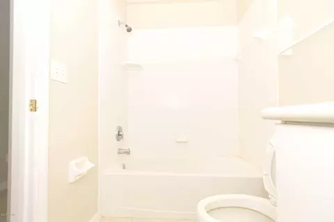 1131 Hansberry Ct, Ormond Beach, FL 32174 photo 6