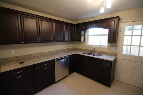 136 Ormwood Dr, Ormond Beach, FL 32176 photo 5