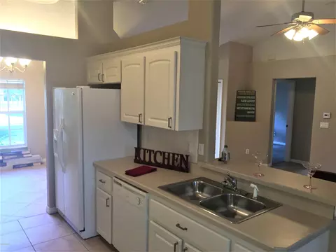 450 Harbour Lights Dr, Ormond Beach, FL 32174 photo 3