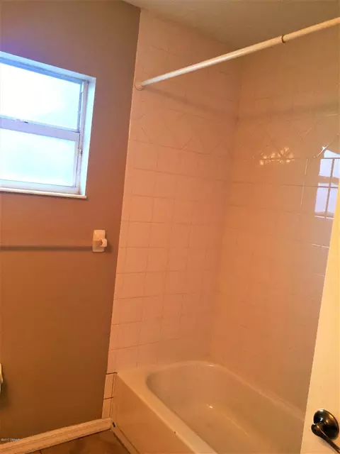 450 Harbour Lights Dr, Ormond Beach, FL 32174 photo 21