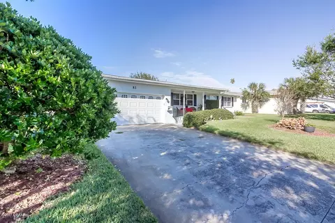 53 Ivanhoe Dr, Ormond Beach, FL 32176 photo 2