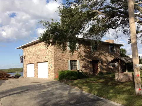 2904 John Anderson Dr, Ormond Beach, FL 32176 photo 1