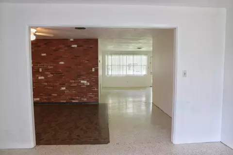 1846 Pine Tree Dr, Edgewater, FL 32141 photo 10