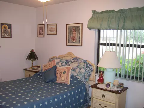 2421 Royal Palm Dr, Edgewater, FL 32141 photo 13