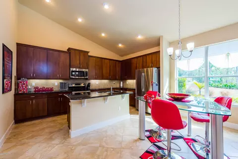 581 Aldenham Ln, Ormond Beach, FL 32174 photo 3