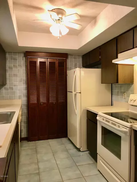 920 Northbrook Dr, Ormond Beach, FL 32174 photo 8
