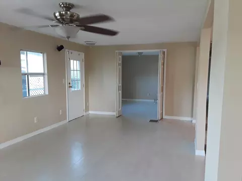 122 Pine St, Edgewater, FL 32141 photo 4