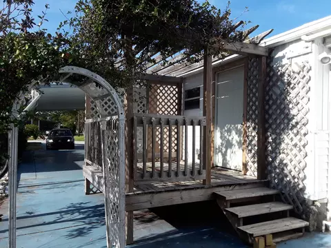 122 Pine St, Edgewater, FL 32141 photo 7