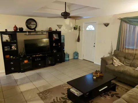 1814 Orange Tree Dr, Edgewater, FL 32132 photo 3