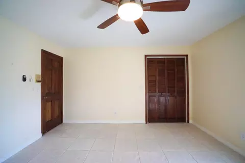 117 Pine Tree Dr, Ormond Beach, FL 32174 photo 12