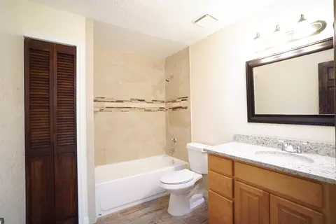 117 Pine Tree Dr, Ormond Beach, FL 32174 photo 9