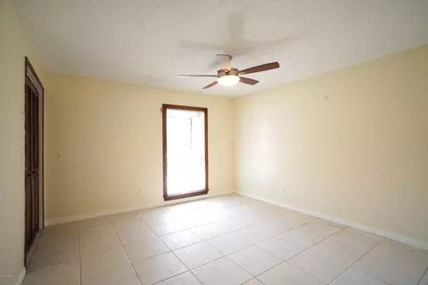 117 Pine Tree Dr, Ormond Beach, FL 32174 photo 10