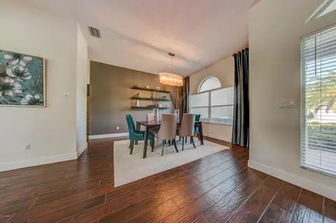 1217 Hampstead Ln, Ormond Beach, FL 32174 photo 8