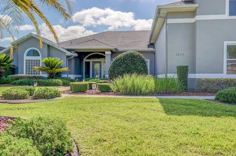 1217 Hampstead Ln, Ormond Beach, FL 32174 photo 2