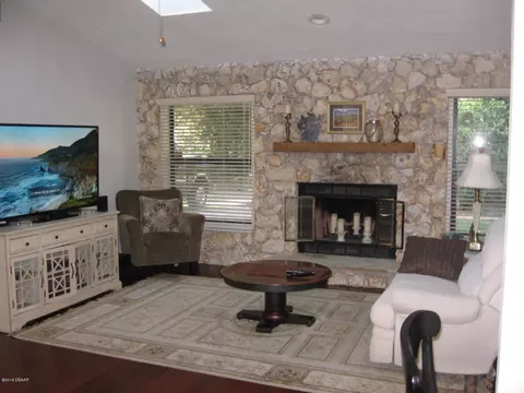 80 Timberlake Ln, Ormond Beach, FL 32174 photo 3