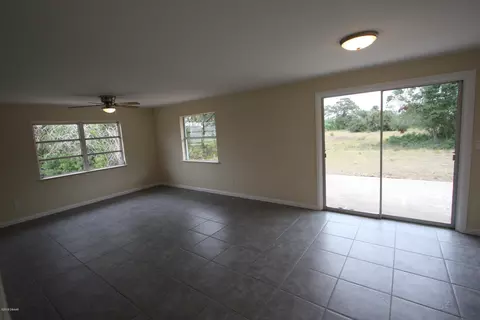 200 Azalea Dr, Edgewater, FL 32141 photo 7