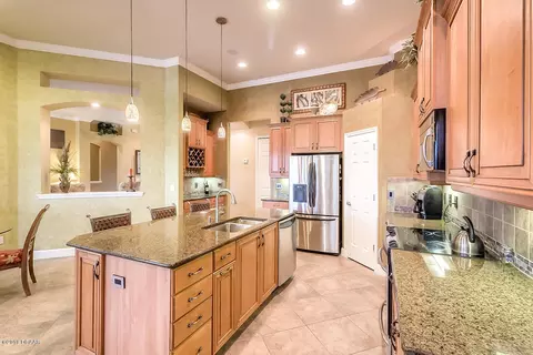 1016 Lake Bridge Dr, Ormond Beach, FL 32174 photo 12