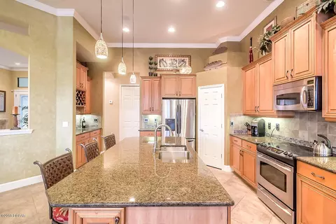 1016 Lake Bridge Dr, Ormond Beach, FL 32174 photo 9