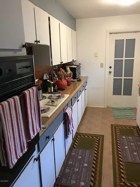 1290 Vanderbilt Dr, Ormond Beach, FL 32174 photo 4
