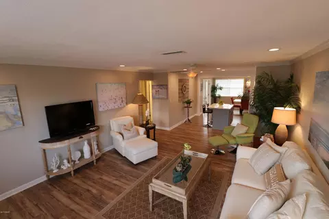 4 Monterey Cir, Ormond Beach, FL 32176 photo 4