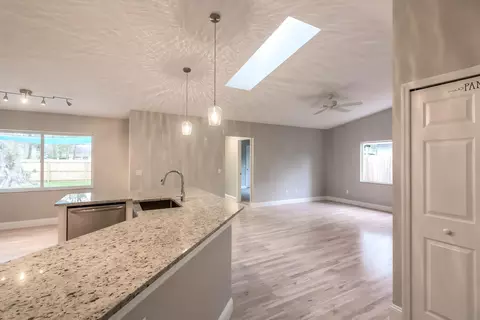 35 Oak Brook Dr, Ormond Beach, FL 32174 photo 6