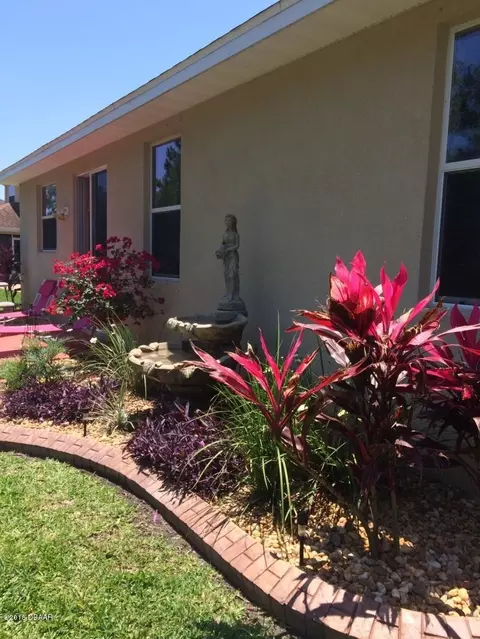 67 Levee Ln, Ormond Beach, FL 32174 photo 2