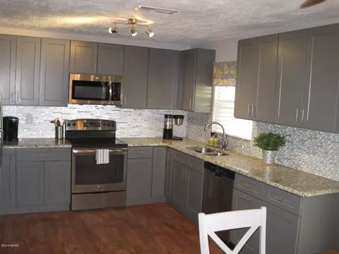 402 Collins St, Ormond Beach, FL 32174 photo 8