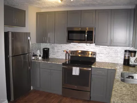 402 Collins St, Ormond Beach, FL 32174 photo 7