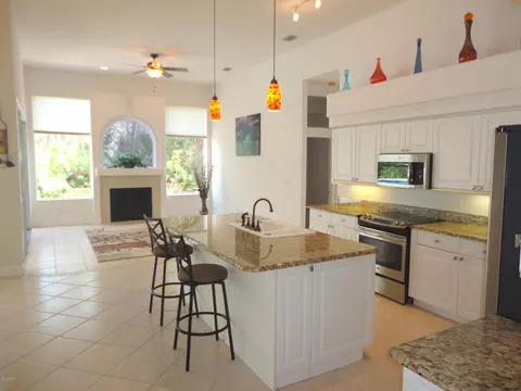 40 Gale Ln, Ormond Beach, FL 32174 photo 9