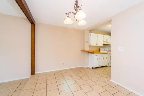 8 Fair Oaks Cir, Ormond Beach, FL 32174 photo 7